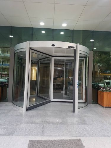 Fotoselli Kapı Sistemleri